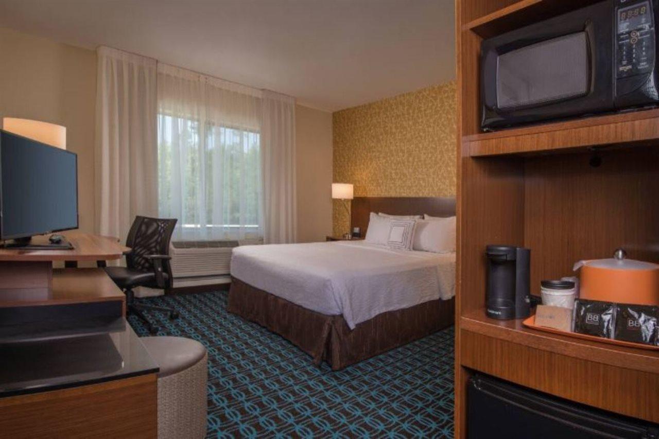 Fairfield Inn & Suites By Marriott Richmond Ашленд Экстерьер фото