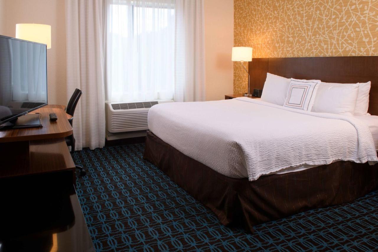 Fairfield Inn & Suites By Marriott Richmond Ашленд Экстерьер фото