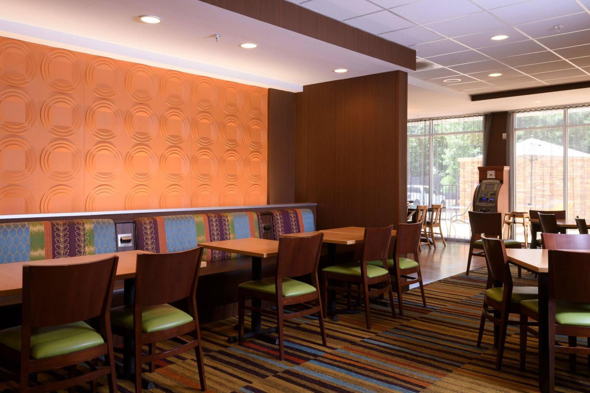 Fairfield Inn & Suites By Marriott Richmond Ашленд Экстерьер фото