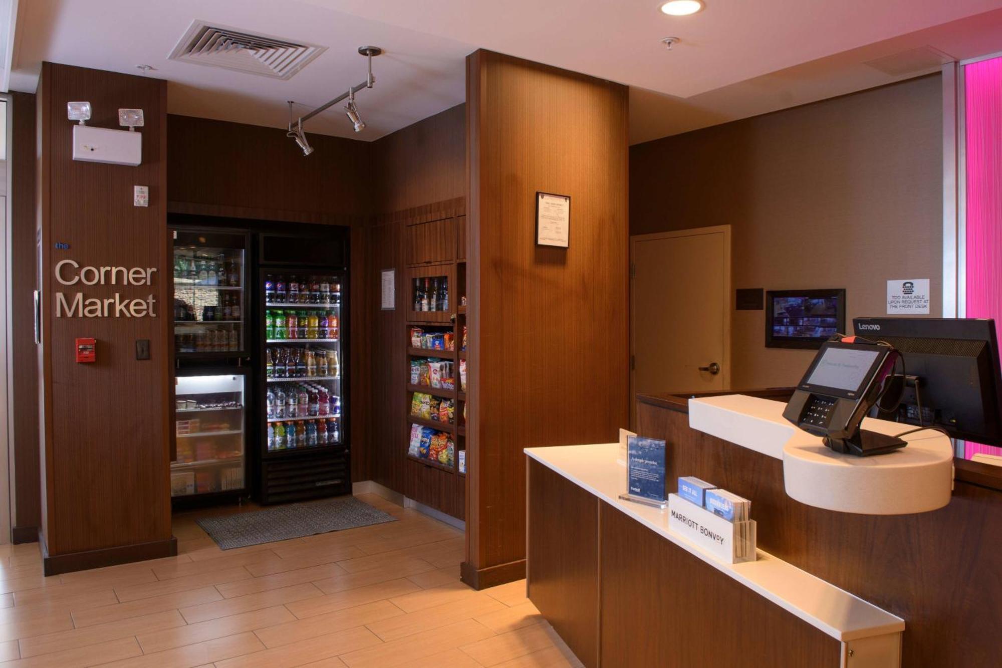 Fairfield Inn & Suites By Marriott Richmond Ашленд Экстерьер фото