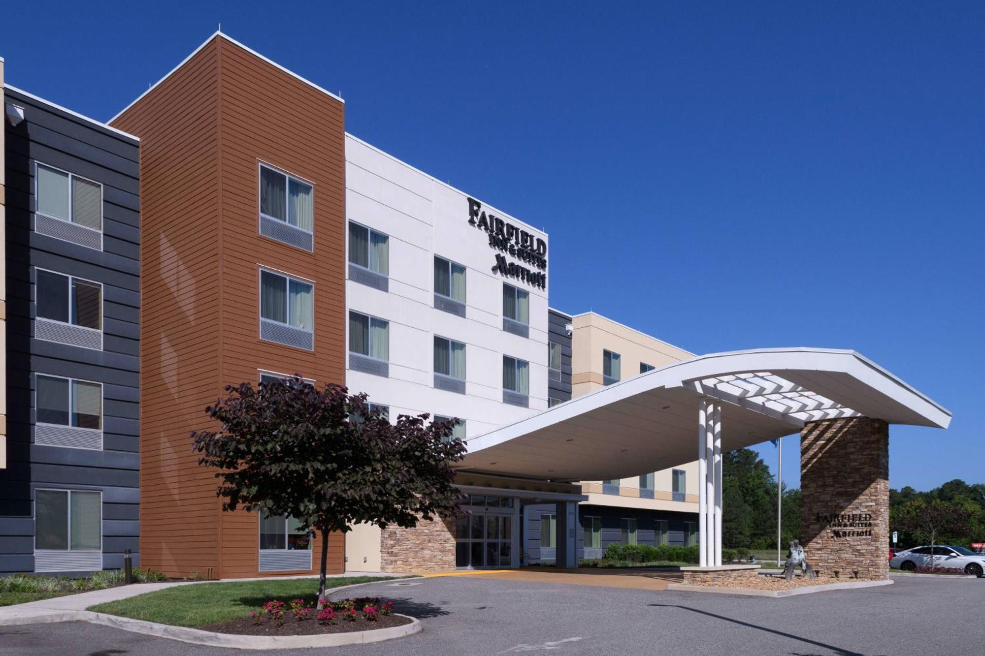 Fairfield Inn & Suites By Marriott Richmond Ашленд Экстерьер фото