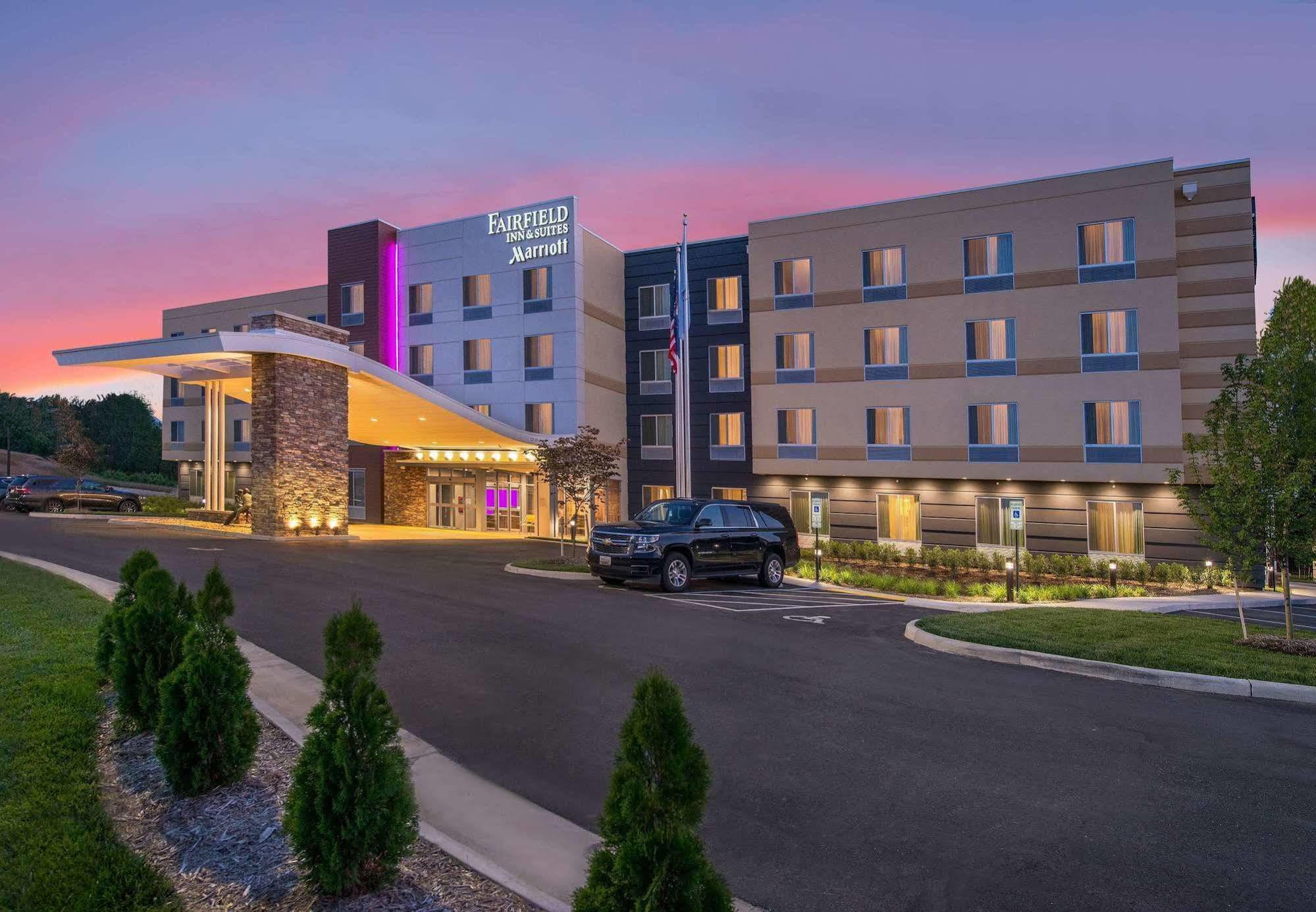 Fairfield Inn & Suites By Marriott Richmond Ашленд Экстерьер фото