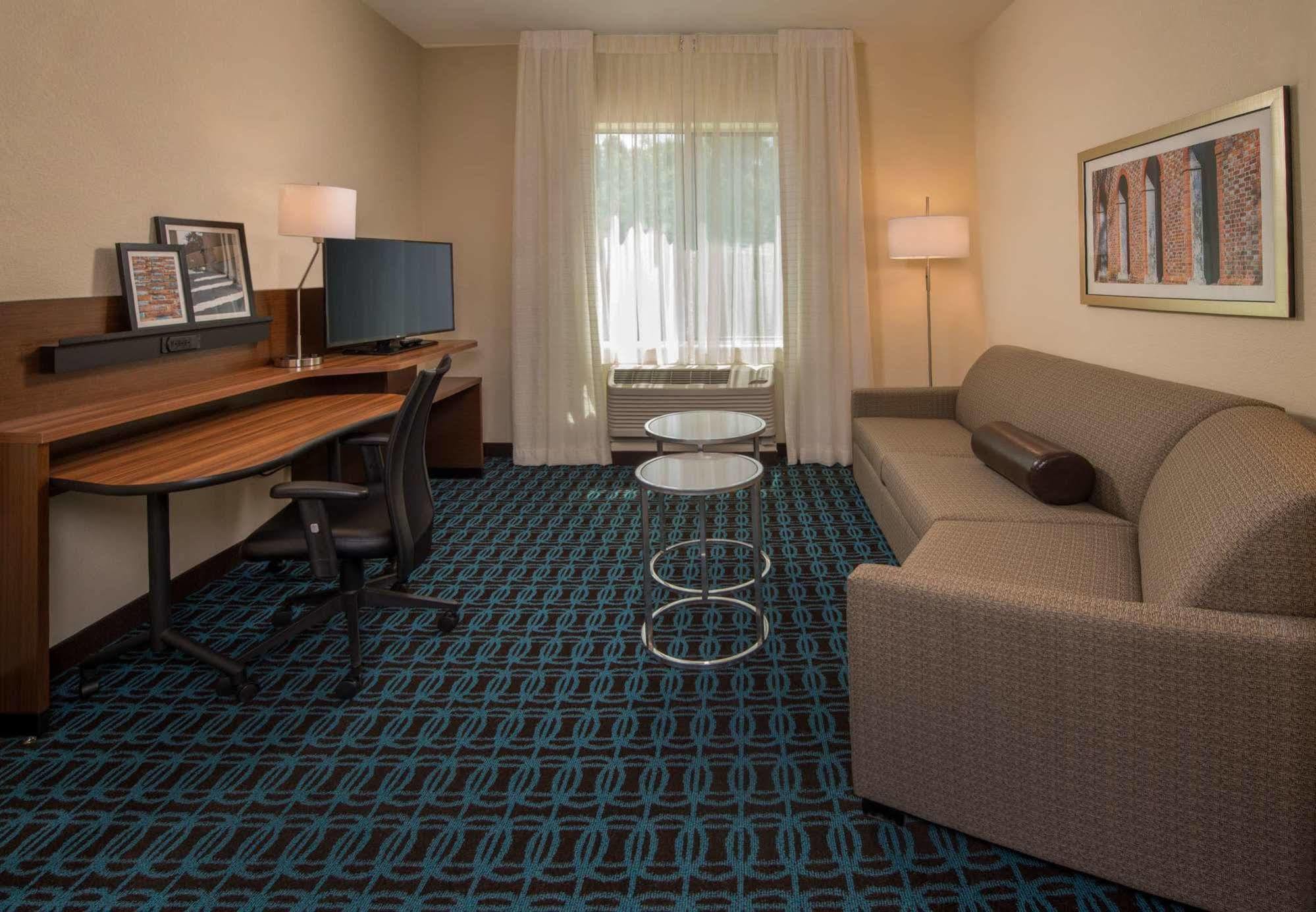 Fairfield Inn & Suites By Marriott Richmond Ашленд Экстерьер фото